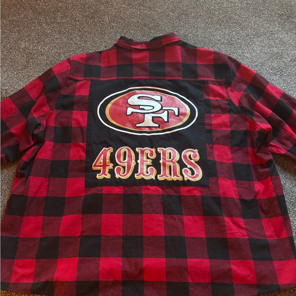 Men’s NWT San Francisco 49ers NFL Team Apparel Red and Black Checkered flannel